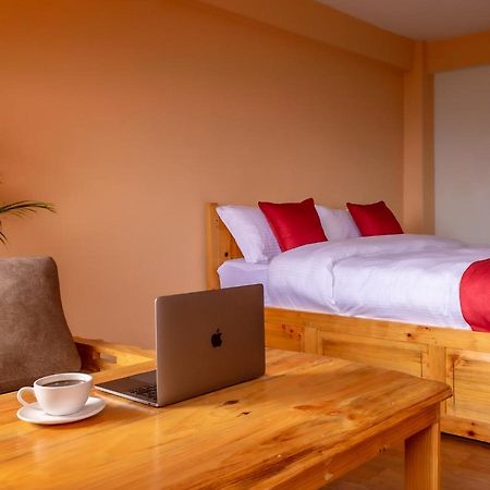 بهاكتابور Eagle Nest Hotel المظهر الخارجي الصورة